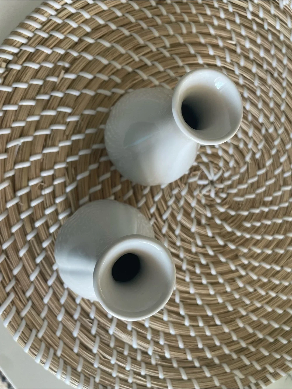 Hollowick Easy Florals White China Mini Curved Texture Bud Vases - Set of Two